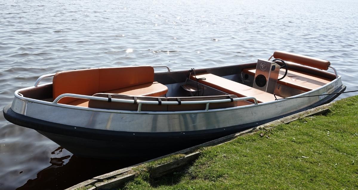 Greensilverwiede boot in het water
